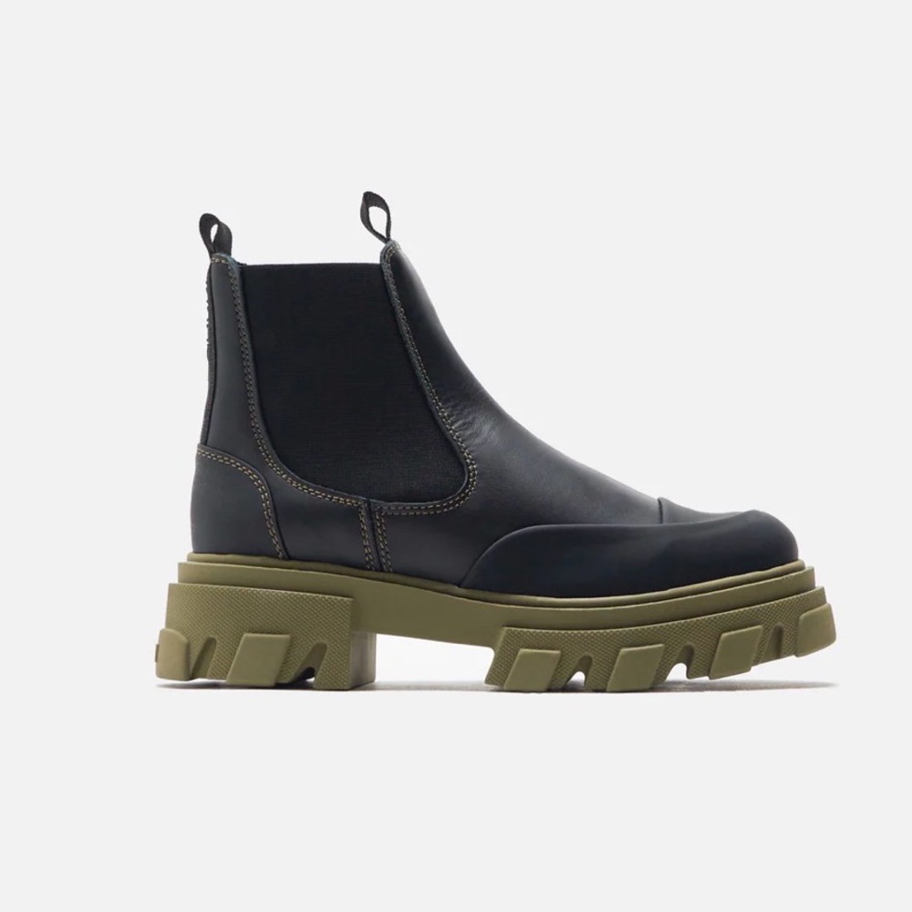 Ganni Men's Black and Green Chunky Boots